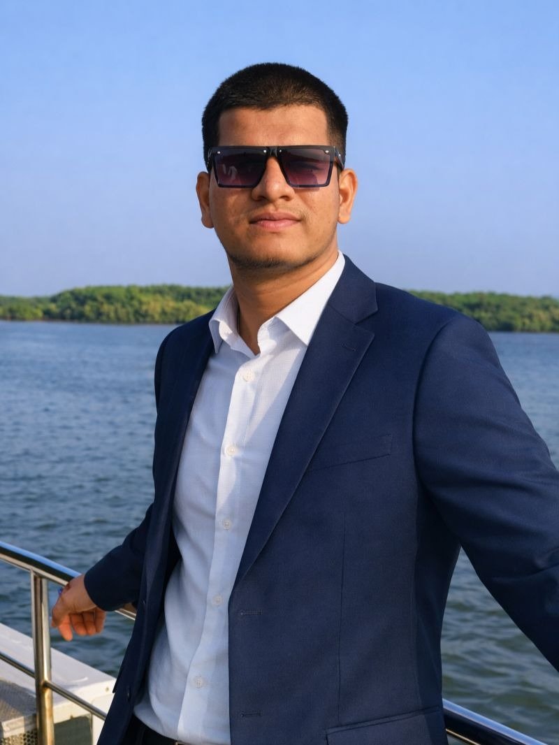 Aftab Shaikh Editor-in-Chief
